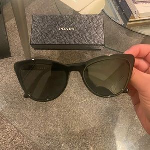 Women’s sunglasses